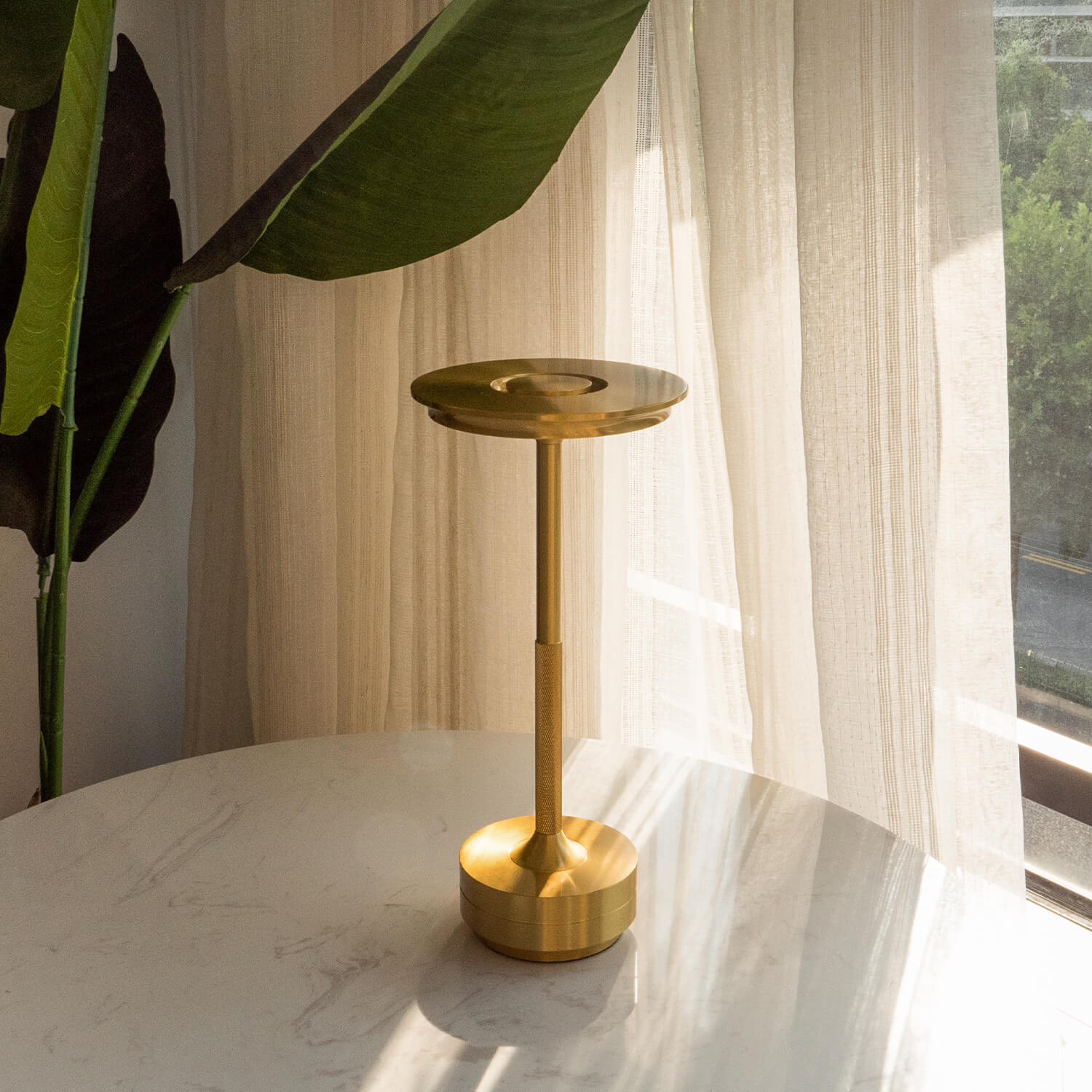 Cordless Metallic Table Lamp - Modern Design for Home & Office Lighting