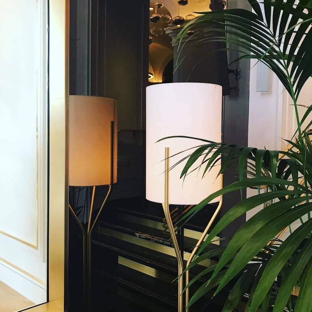 LED Floor Lamp with Adjustable Height and Natural Wood Base for Living Room & Home Office Lighting