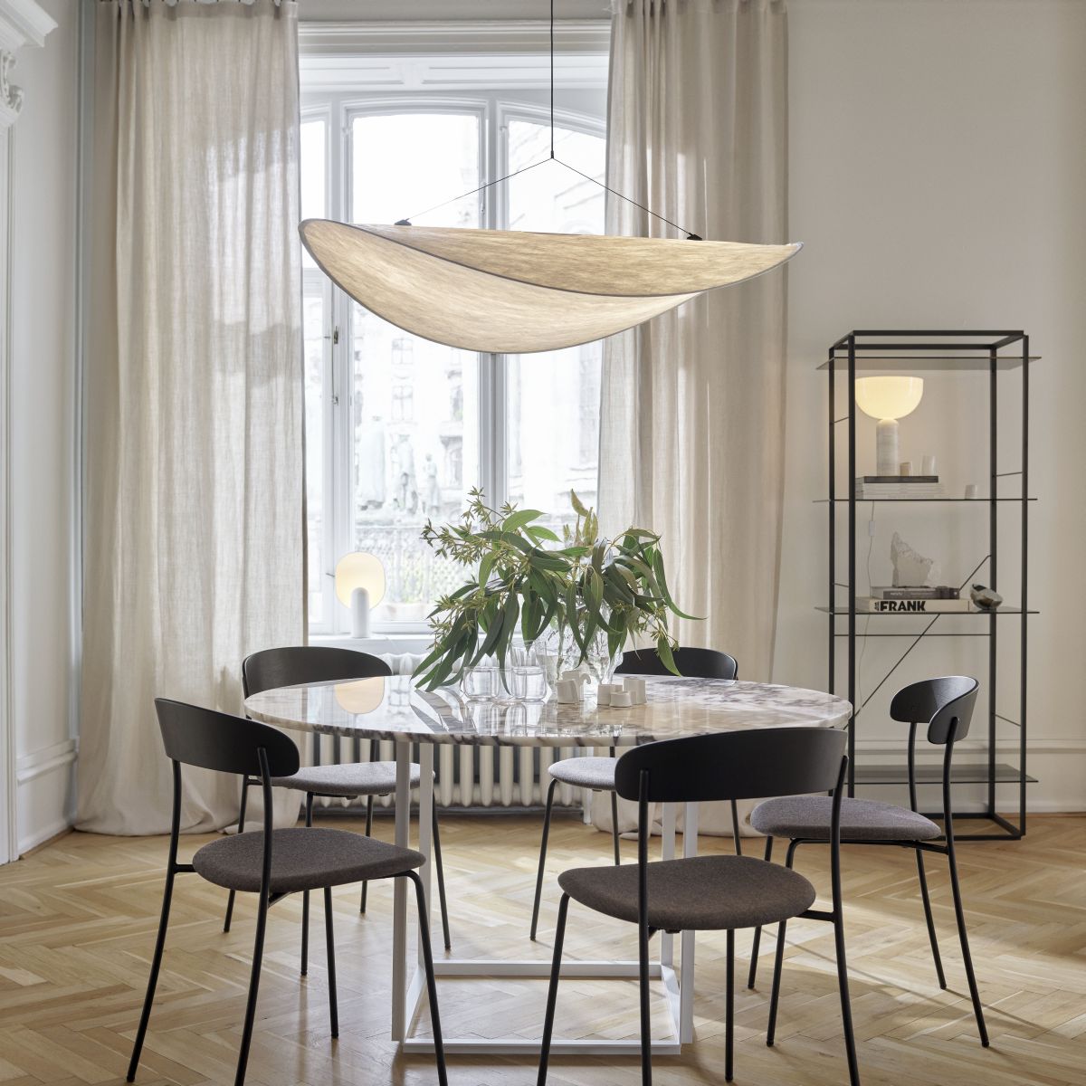 Tense Pendant Lamp - Adjustable Modern Lighting Fixture for Home & Office Decor