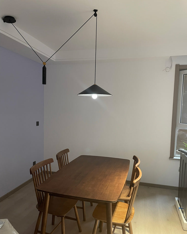 Cone Counterweight Pulley Swag Pendant Lamp - Adjustable Lighting Fixture for Home Decor & Dining Areas