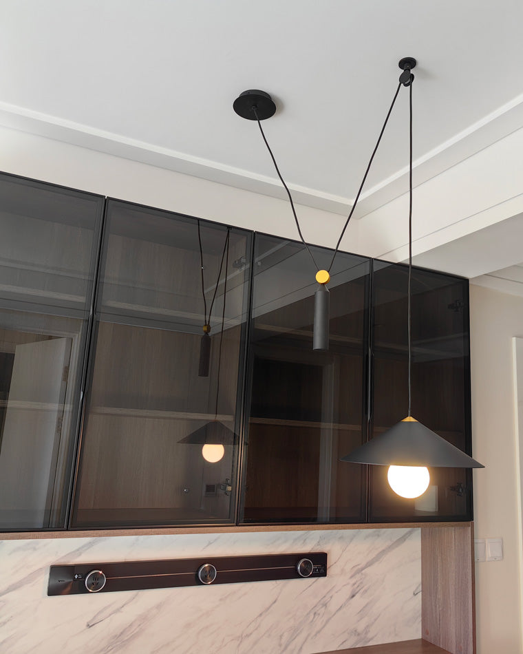 Cone Counterweight Pulley Swag Pendant Lamp - Adjustable Lighting Fixture for Home Decor & Dining Areas