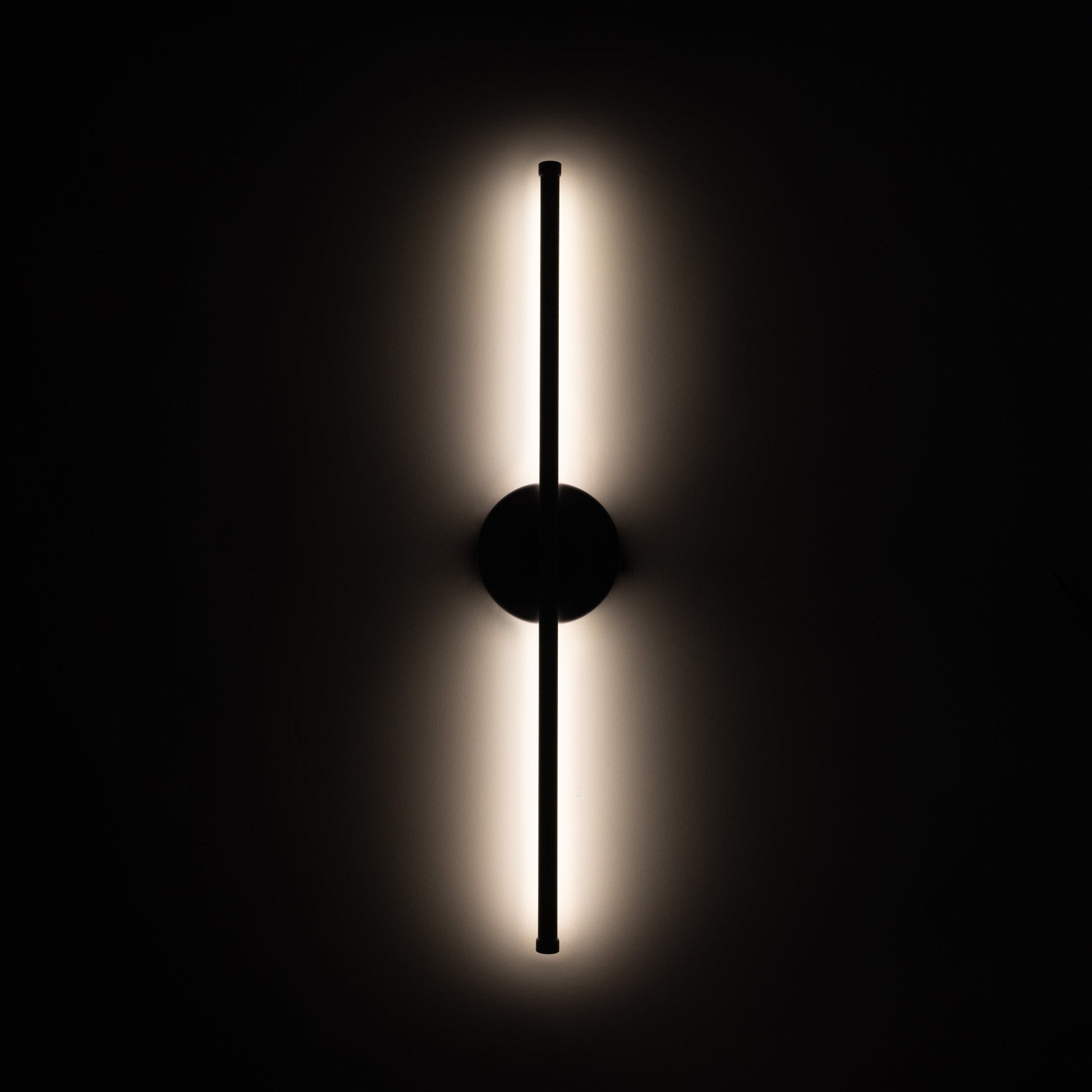 LED Round Wall Sconce Light Fixture - Modern Design for Living Room, Hallway & Bedroom Lighting