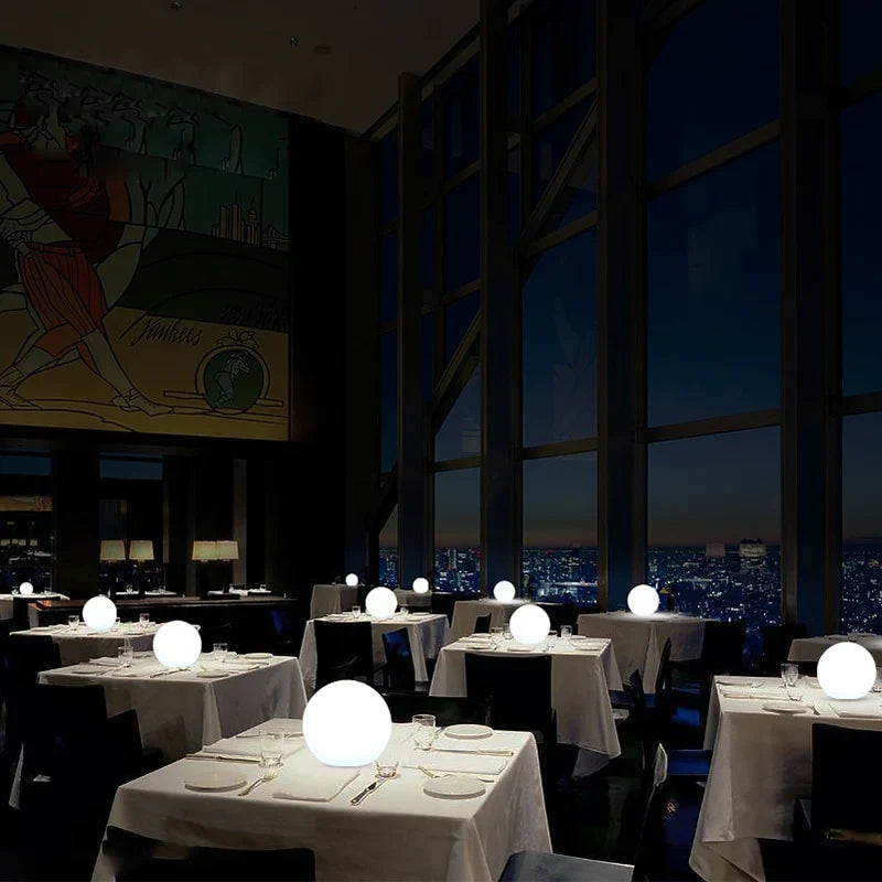 Solar Waterproof Globe Light for Outdoor Garden, Patio, and Landscape Lighting