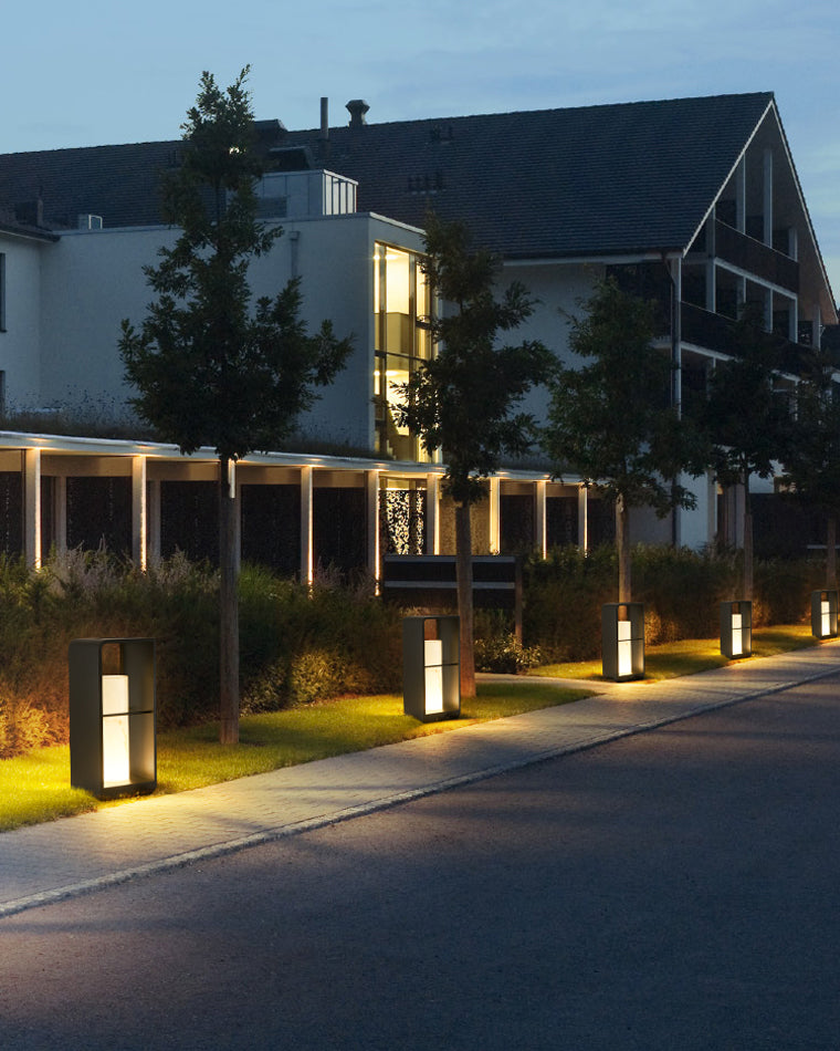 Solar Floor Light WM9007 - Waterproof LED Outdoor Lighting for Patios, Gardens, and Pathways