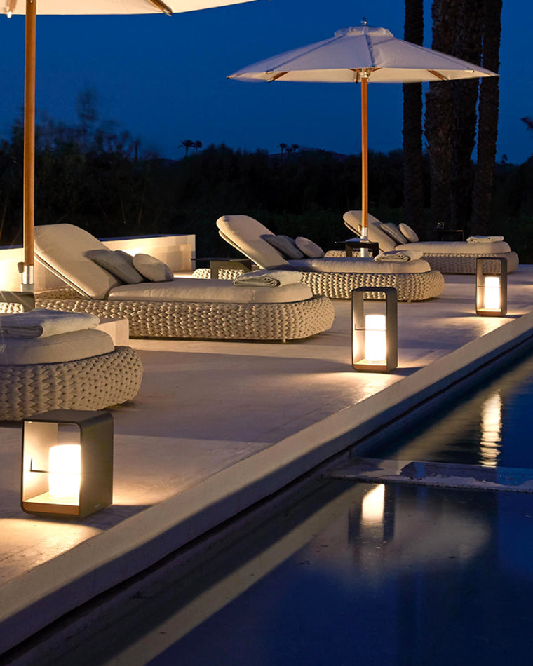 Solar Floor Light WM9007 - Waterproof LED Outdoor Lighting for Patios, Gardens, and Pathways