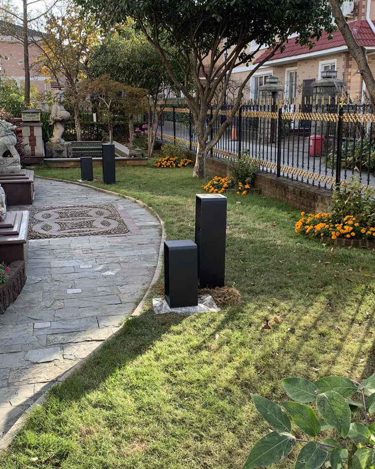 Solar Floor Light WM9007 - Waterproof LED Outdoor Lighting for Patios, Gardens, and Pathways