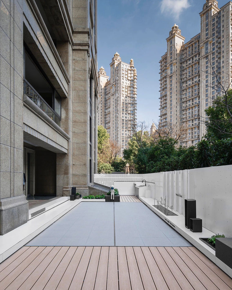 Solar Floor Light WM9007 - Waterproof LED Outdoor Lighting for Patios, Gardens, and Pathways