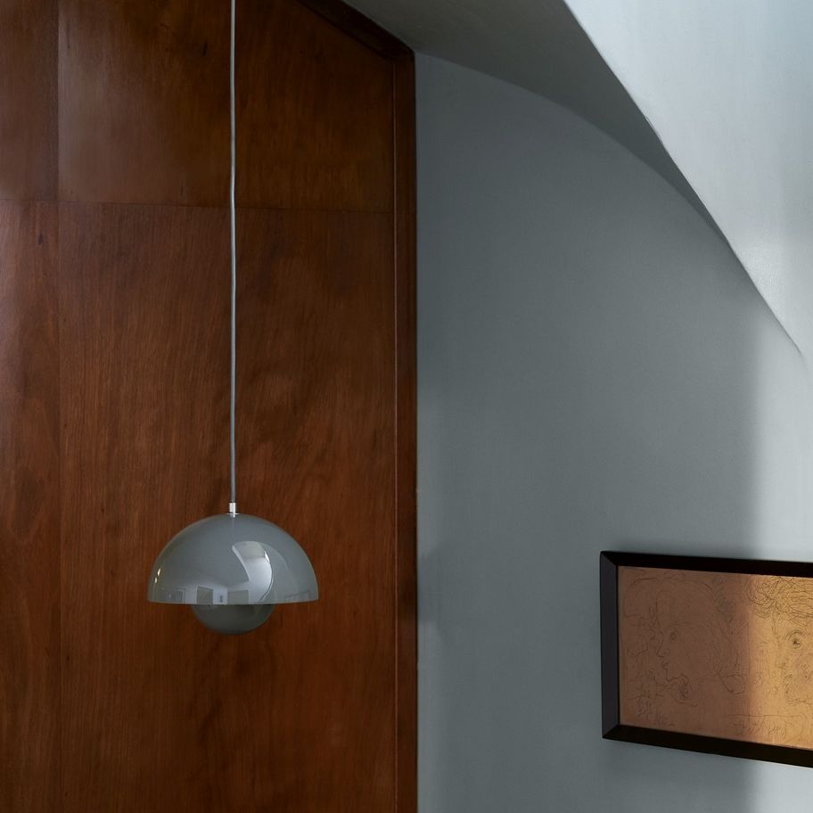 LED Pendant Light Fixture - Flowerpot Design - Modern Hanging Lamp for Dining Room & Kitchen