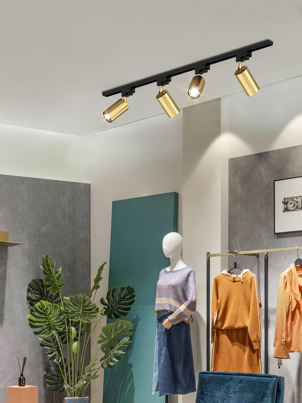 Adjustable Spotlight Track Ceiling Light | 325-Degree Rotatable, LED & Ideal for Art, Kitchen, or Office Task Lighting