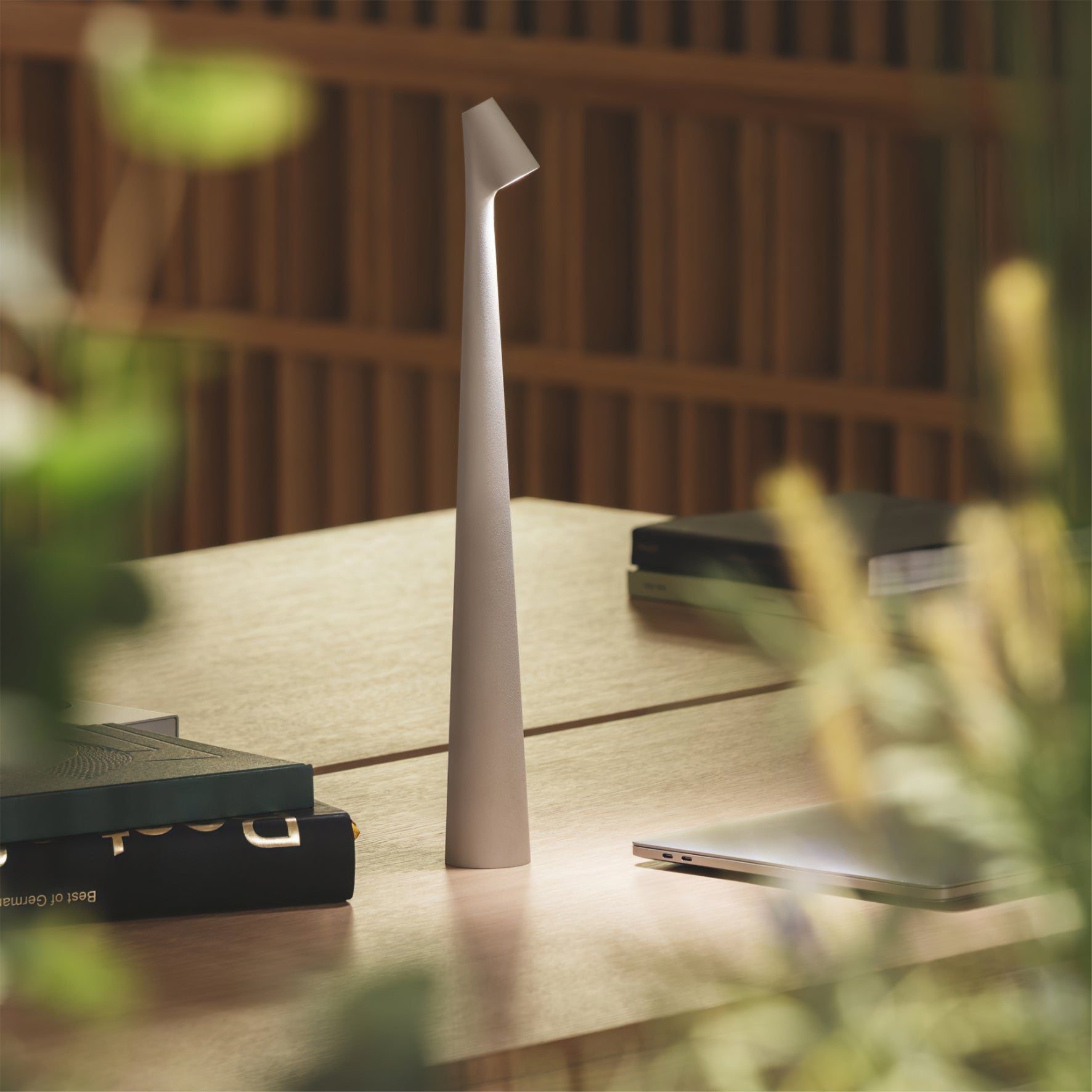 LED Built-in Battery Table Lamp - Portable Wireless Design for Indoor & Outdoor Use