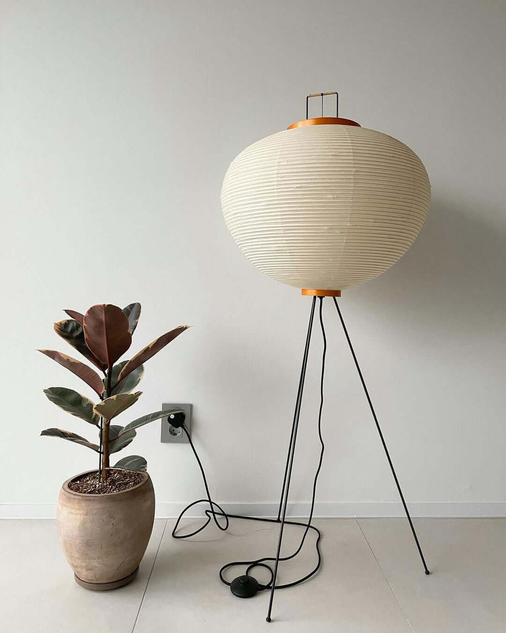 Rice Paper Floor Lamp with Wooden Base - Soft Ambient Lighting for Living Room & Bedroom Decor