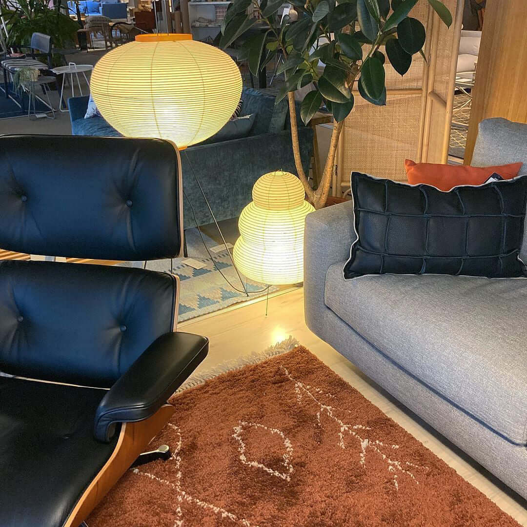 LED Floor Lamp - Modern Adjustable Design with Warm White Light for Living Room & Bedroom Use