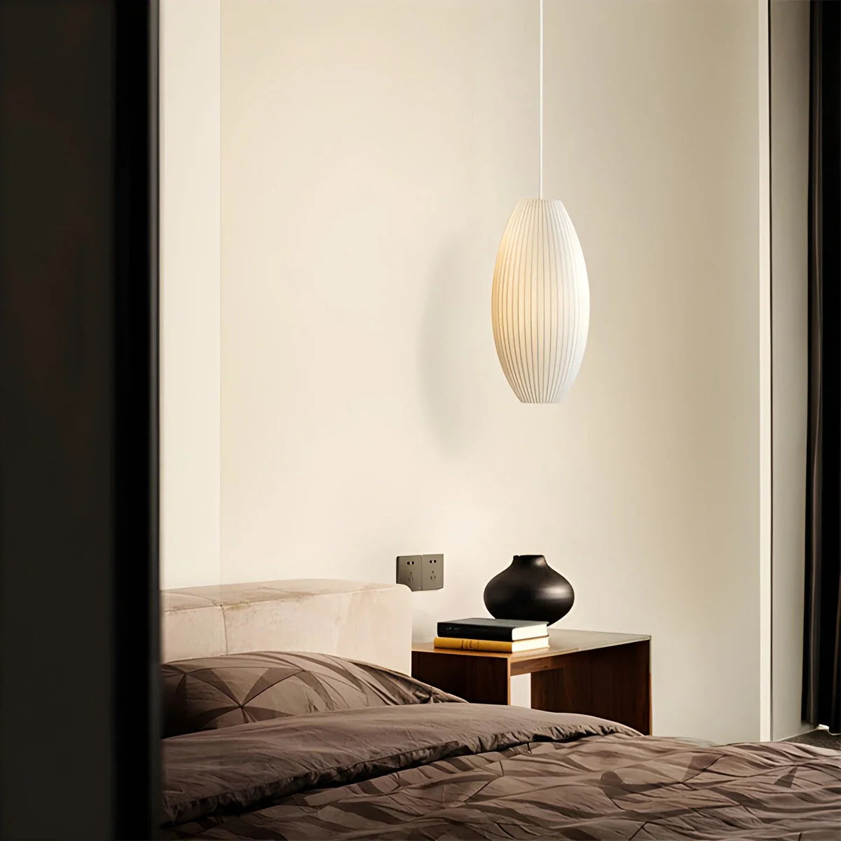 Vintage LED Silk Lantern Pendant Light | Adjustable Height, Sloped Ceiling Friendly & Ideal for Living Rooms and Dining Areas