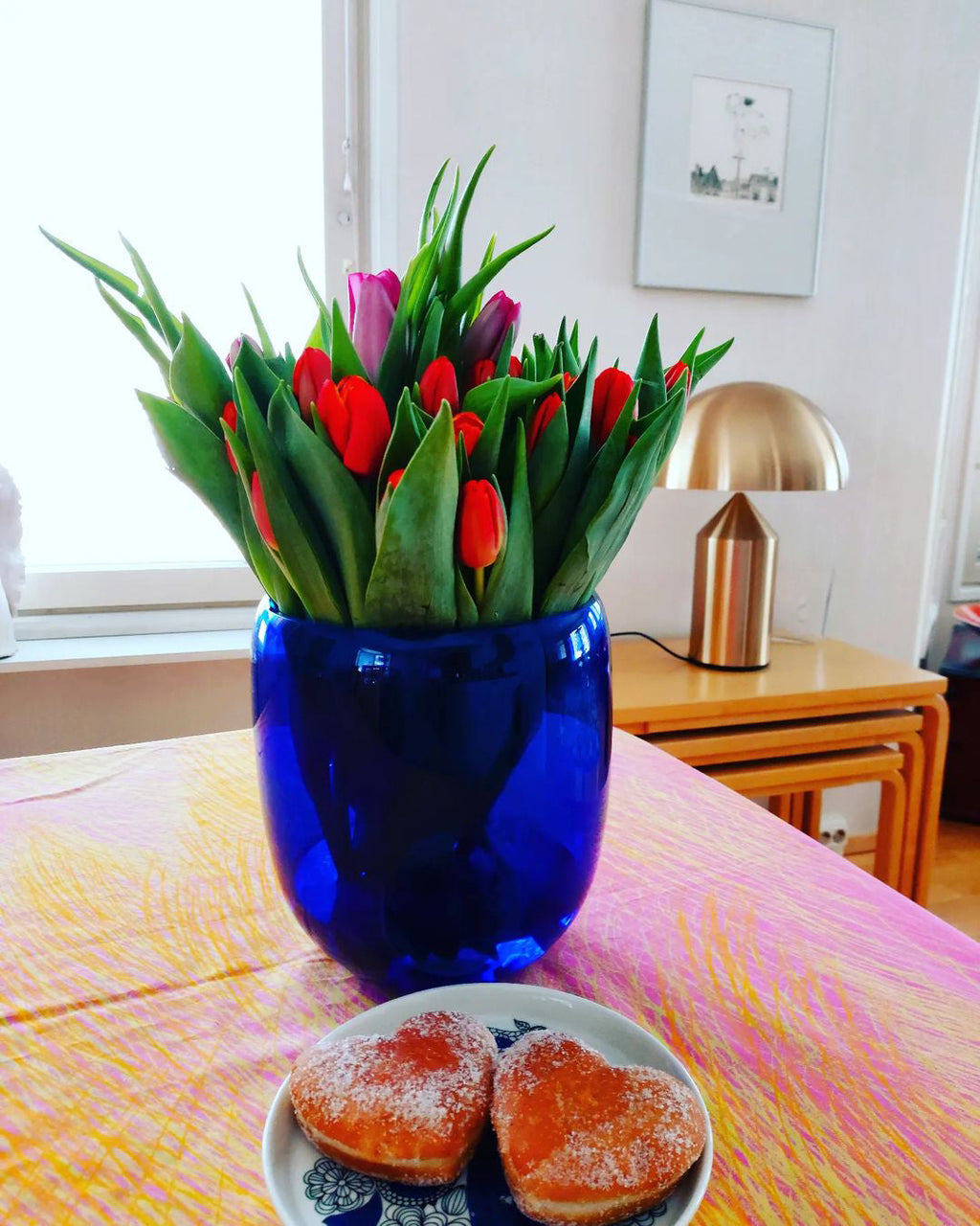 Metal Table Lamp with Adjustable Shade for Modern Home Office & Living Room Lighting