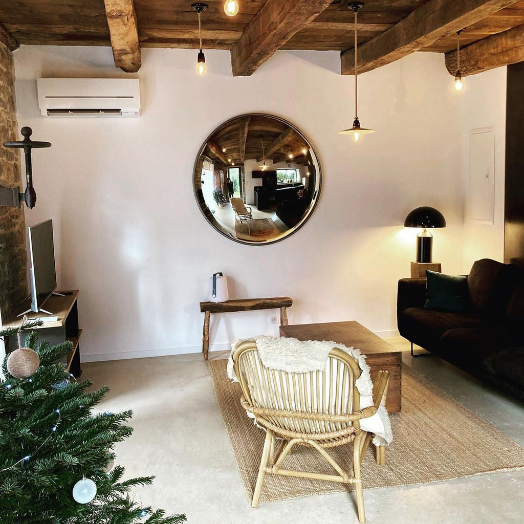 Metal Table Lamp with Adjustable Shade for Modern Home Office & Living Room Lighting