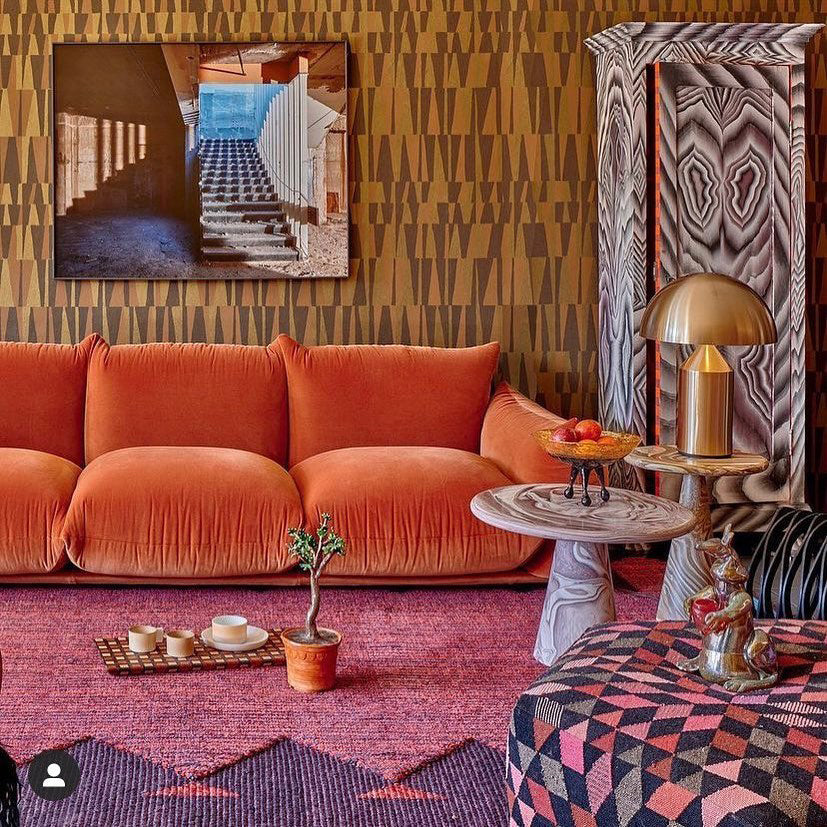 Metal Table Lamp with Adjustable Shade for Modern Home Office & Living Room Lighting