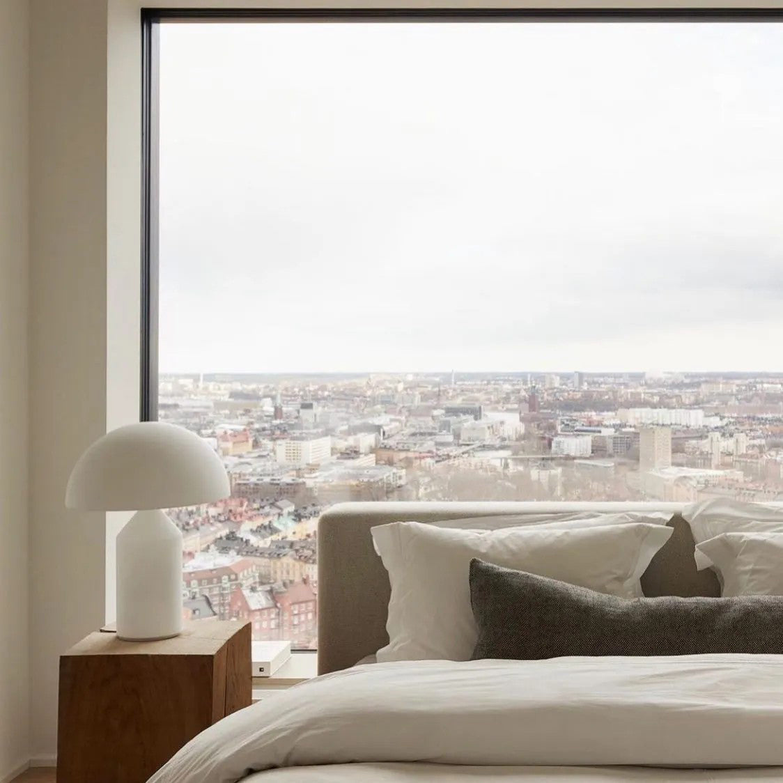 Metal Table Lamp with Adjustable Shade for Modern Home Office & Living Room Lighting