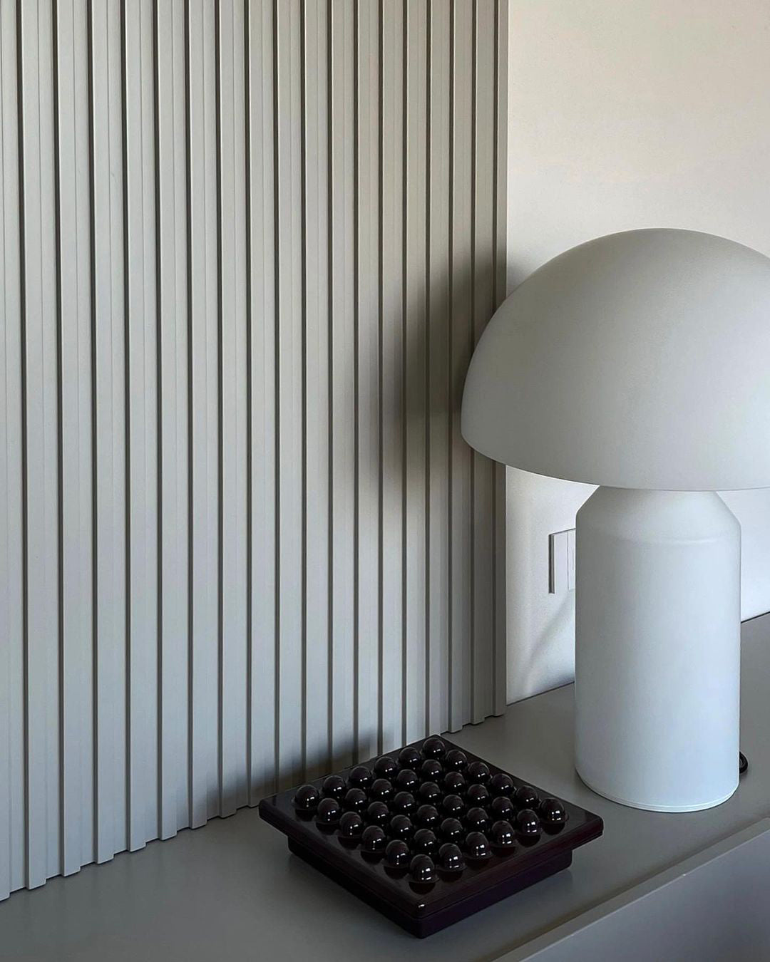 Metal Table Lamp with Adjustable Shade for Modern Home Office & Living Room Lighting