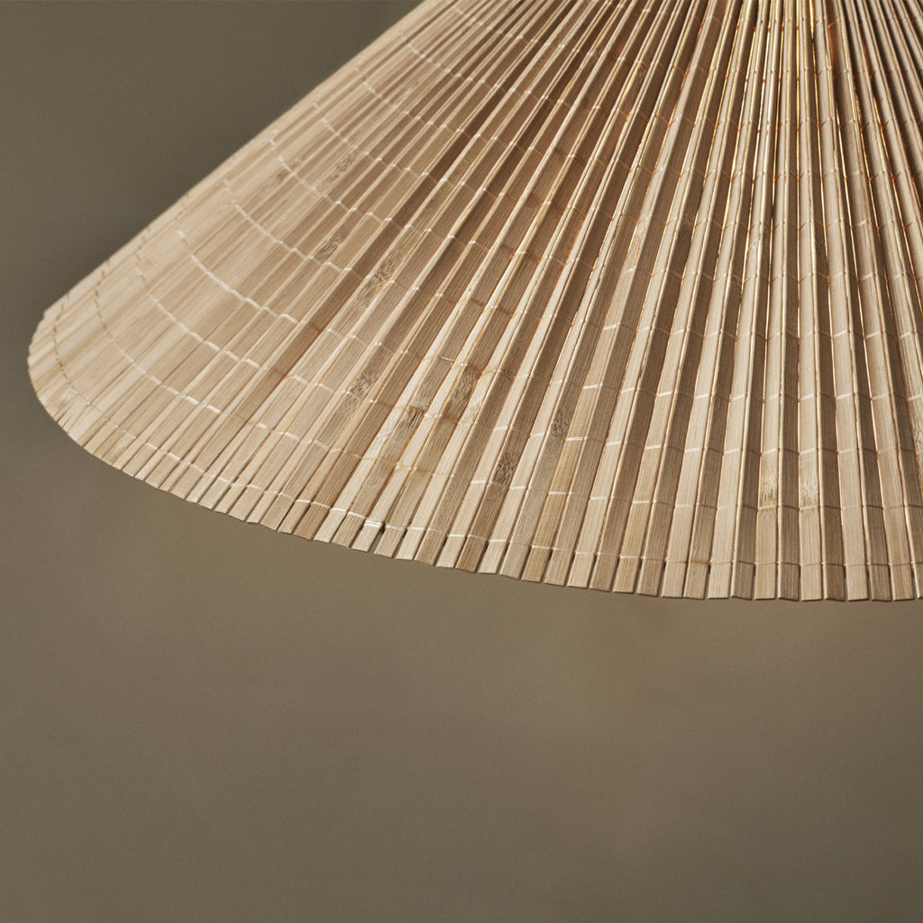 LED Pendant Light Fixture - 1972 Style with Adjustable Height - Modern Lighting for Dining Room & Living Space