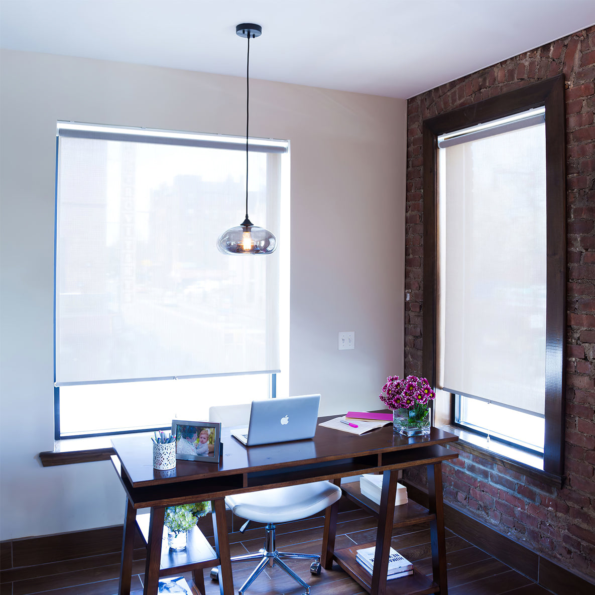 LED Glass Pendant Lamp - Modern Clear Fixture for Kitchen Island & Dining Room Lighting