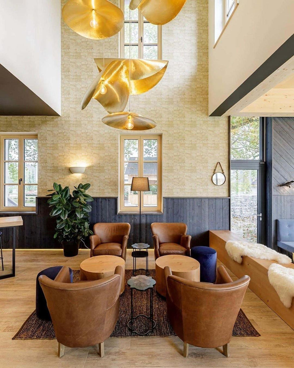 Hammered Pendant Light Fixture - Rustic Metal Hanging Lamp for Kitchen Island & Dining Room