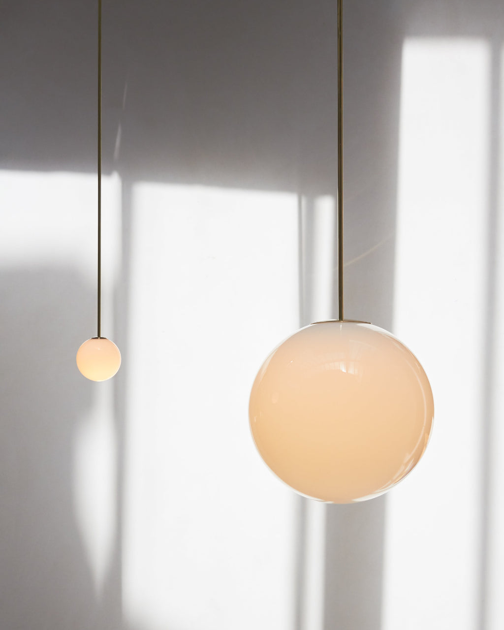 Brass Pendant Lamp | Mouth-Blown Opal Glass, Adjustable Height & Ideal for Modern Indoor Spaces