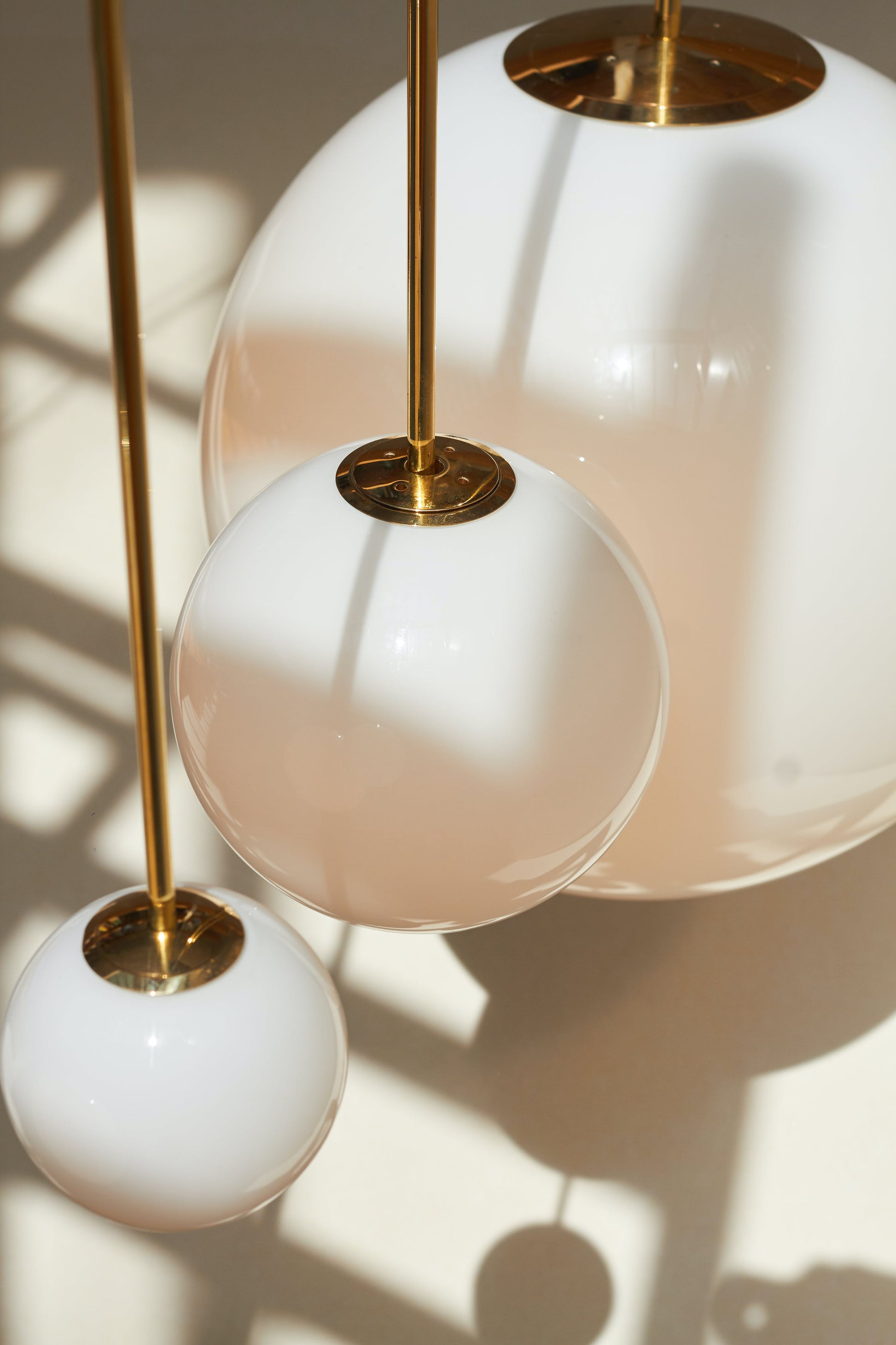 Brass Pendant Lamp - Modern Architectural Design for Dining Room & Kitchen Lighting