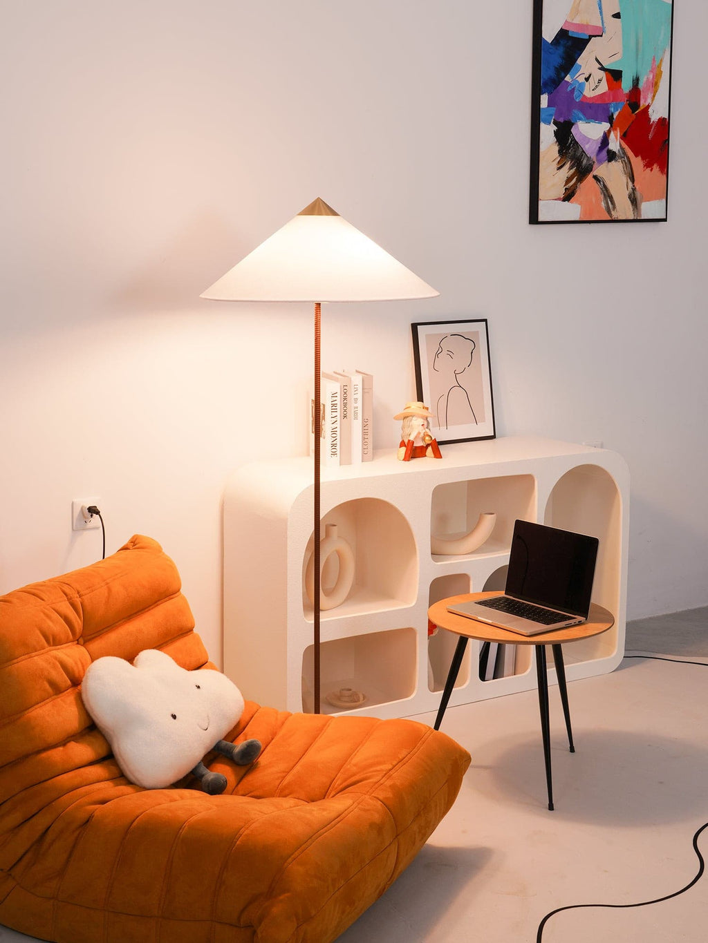 LED Chinese Hat Floor Lamp with Adjustable Height for Living Room & Bedroom Lighting