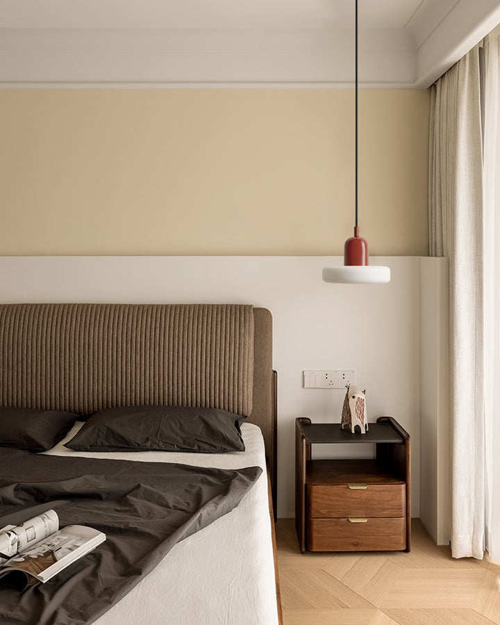 Glass Pendant Lamp with Curling Design - Modern Lighting Fixture for Dining Room & Kitchen