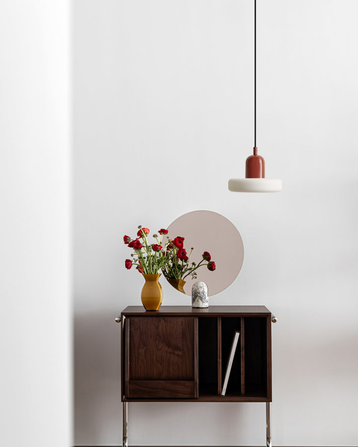 Glass Pendant Lamp with Curling Design - Modern Lighting Fixture for Dining Room & Kitchen