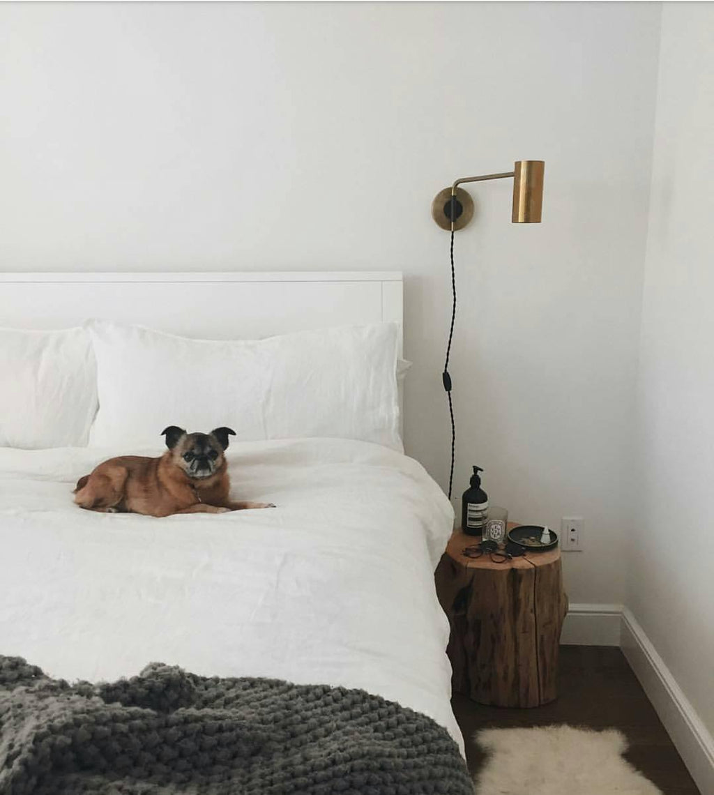 LED Swing Wall Sconce Light Fixture - Adjustable Arm Design for Living Room & Bedroom Lighting