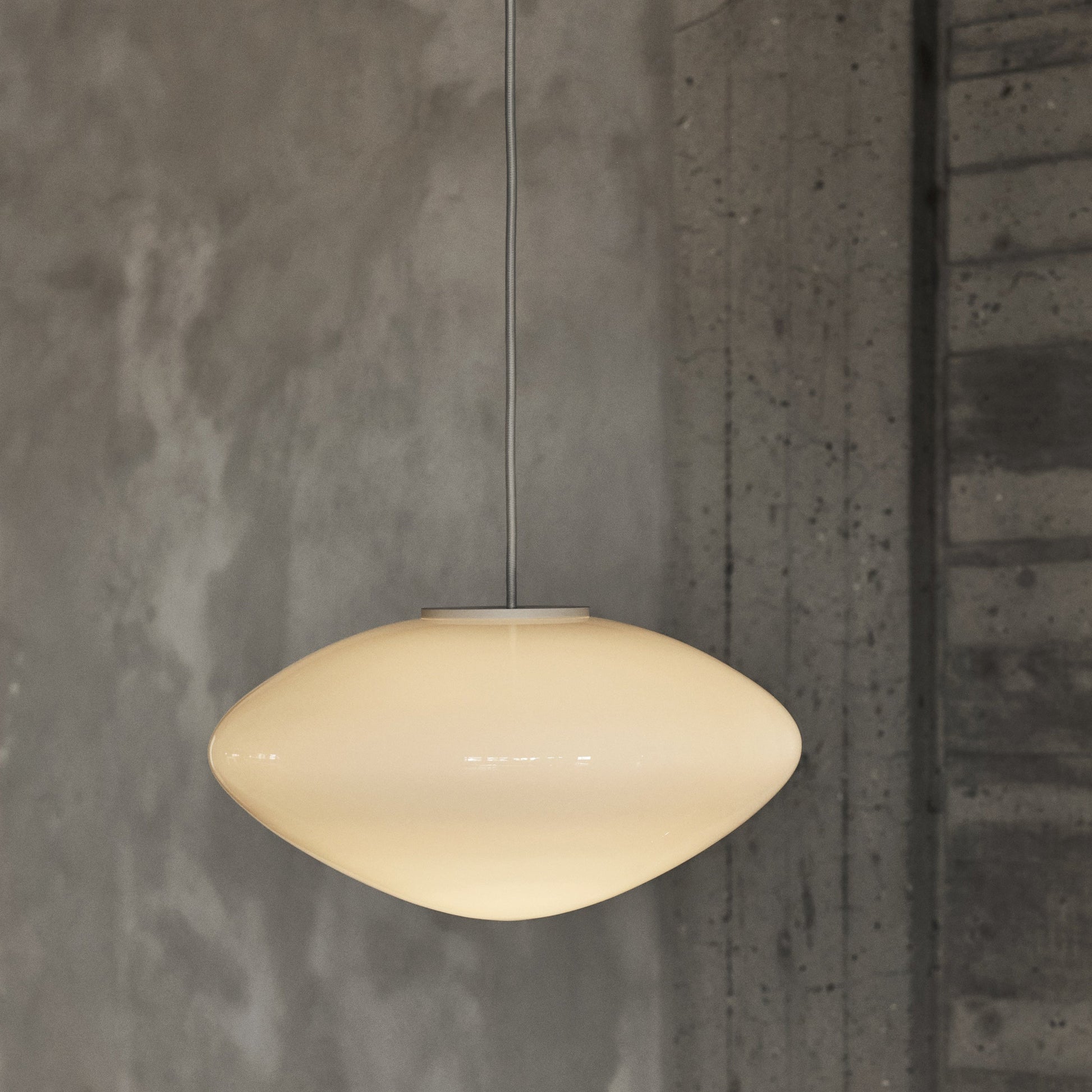LED Pendant Lamp - Mist AP15/AP16 - Modern Design for Dining Room & Living Spaces