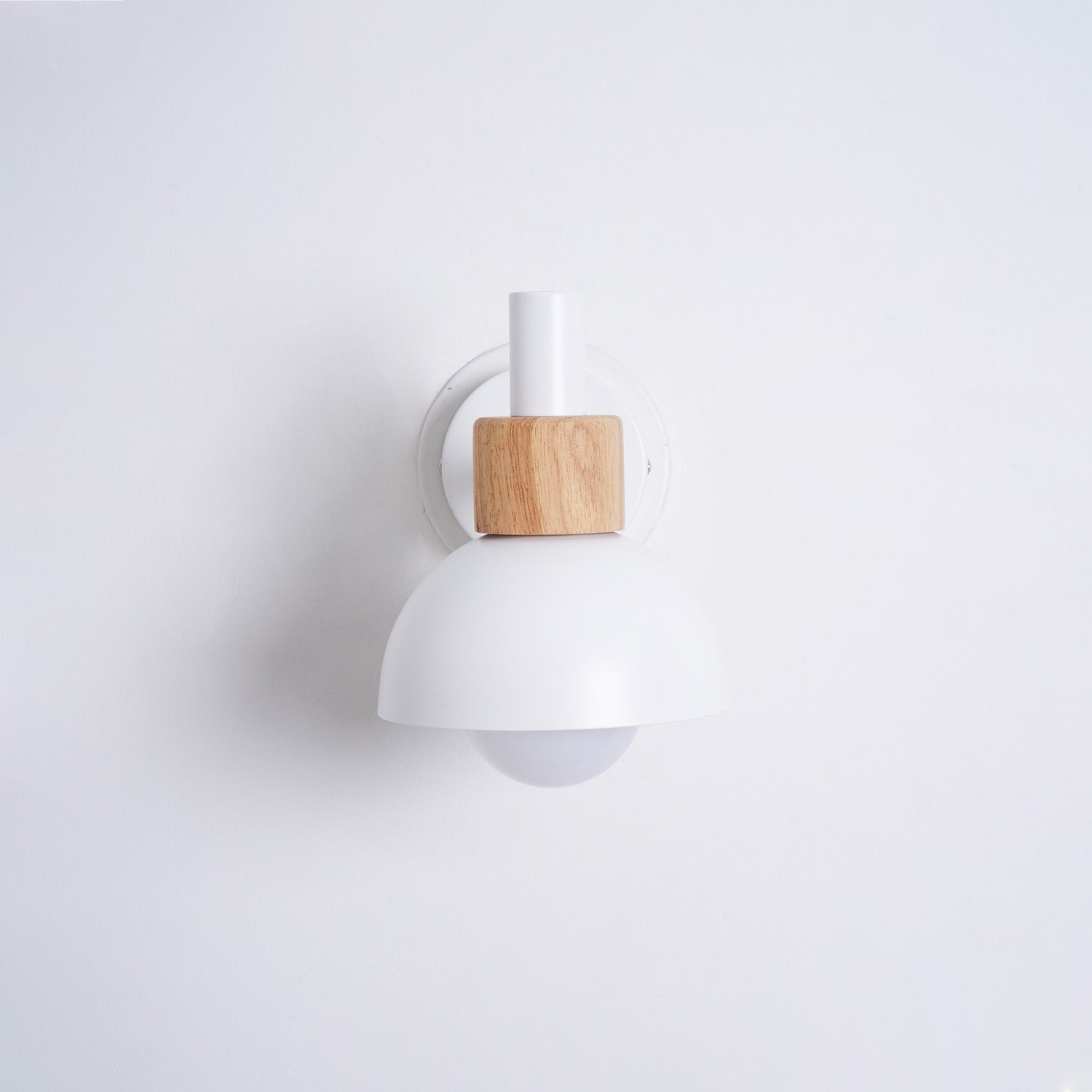 LED Wall Lamp - Modern Design with Adjustable Brightness - Ideal for Living Room, Bedroom & Hallway Lighting