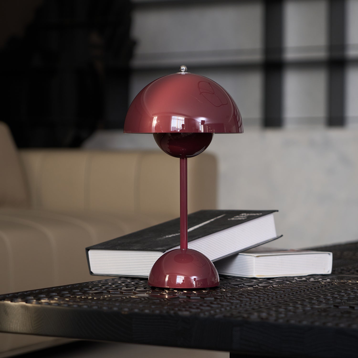 Flowerpot Portable Table Lamp with Adjustable Brightness for Bedroom, Living Room & Office Use