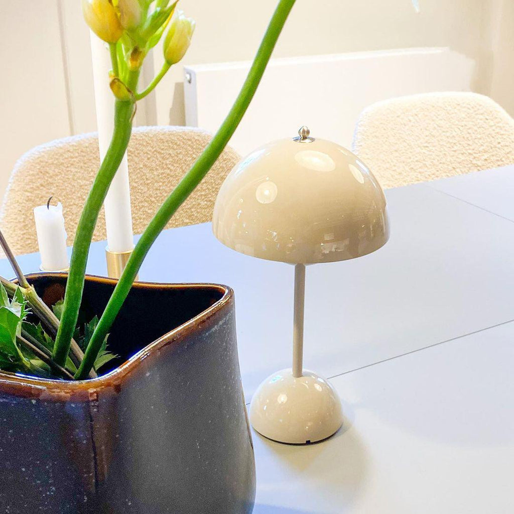 Flowerpot Portable Table Lamp with Adjustable Brightness for Bedroom, Living Room & Office Use