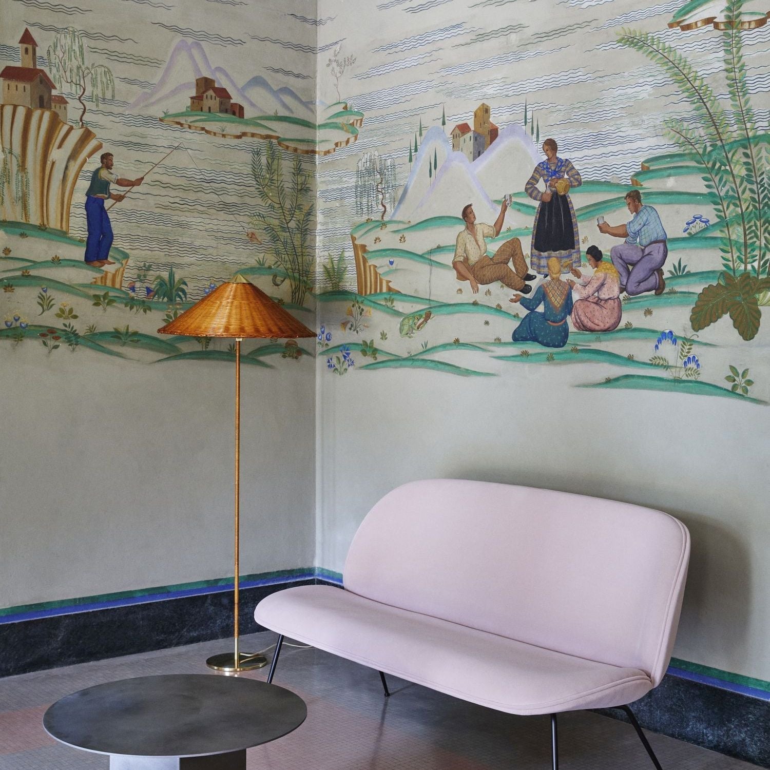 LED Floor Lamp with Adjustable Height and Modern Design for Living Room & Home Office