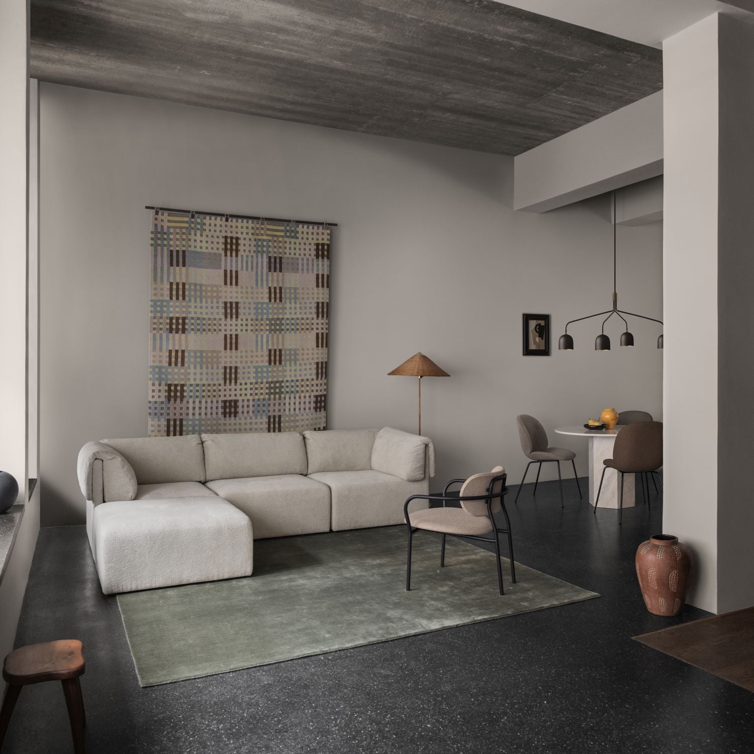 LED Floor Lamp with Adjustable Height and Modern Design for Living Room & Home Office