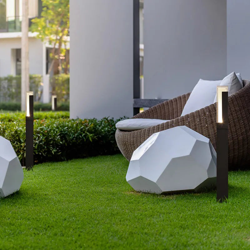 Marby Outdoor LED Garden Light – IP65 Waterproof, Energy-Efficient 10W Pathway Lamp for Landscape, Patio & Villa Lighting