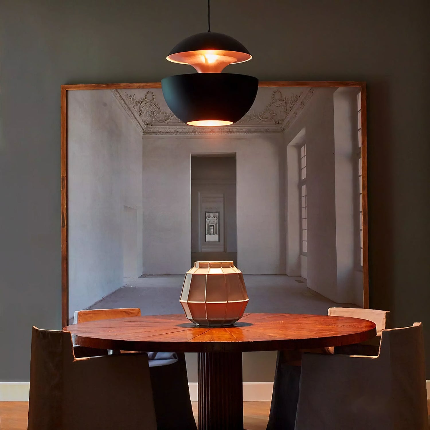 Modern Pendant Light Fixture - Sun-Inspired Design for Kitchen & Dining Room Illumination