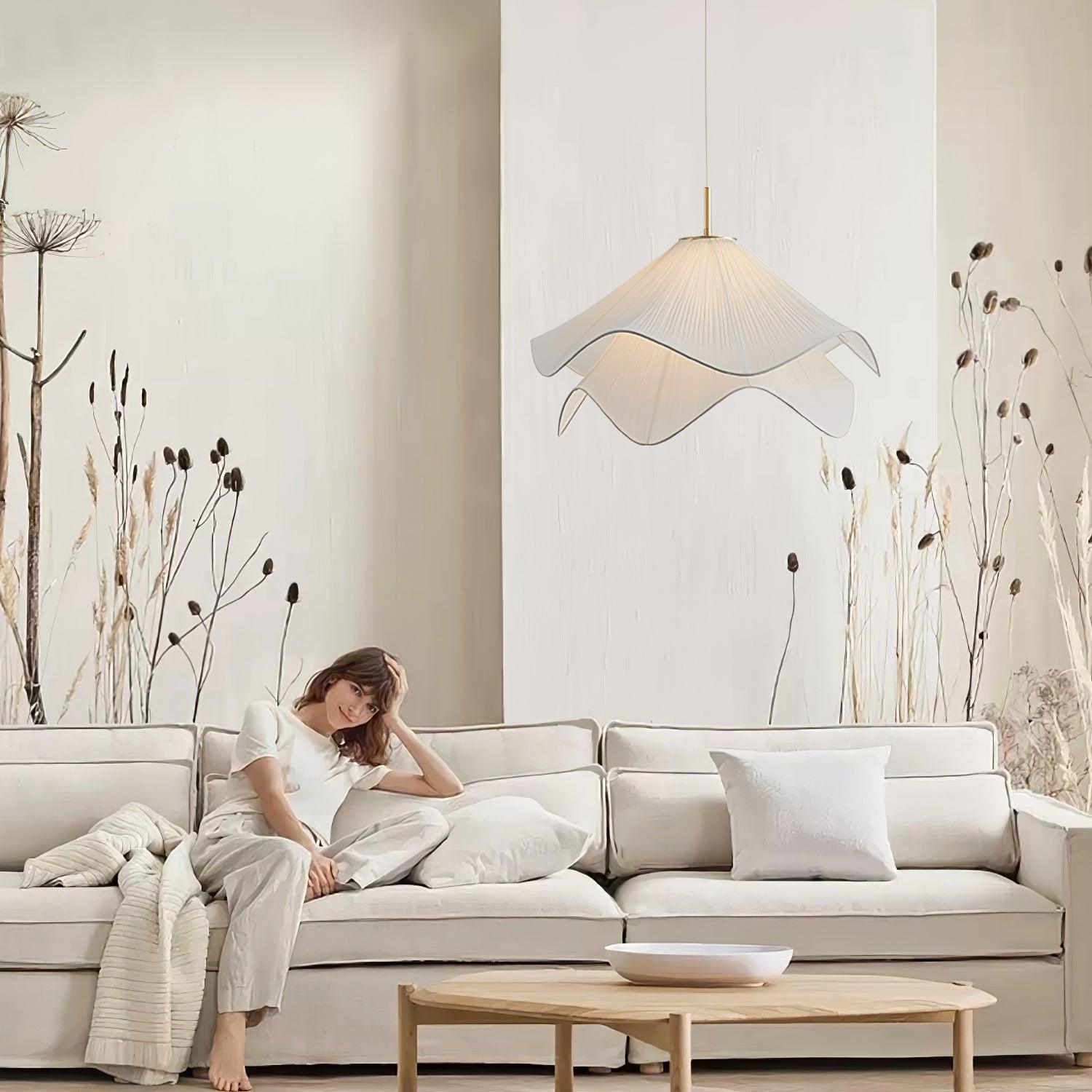LED Pendant Light Fixture - Ethereal Bloom Design for Modern Home Decor & Dining Spaces