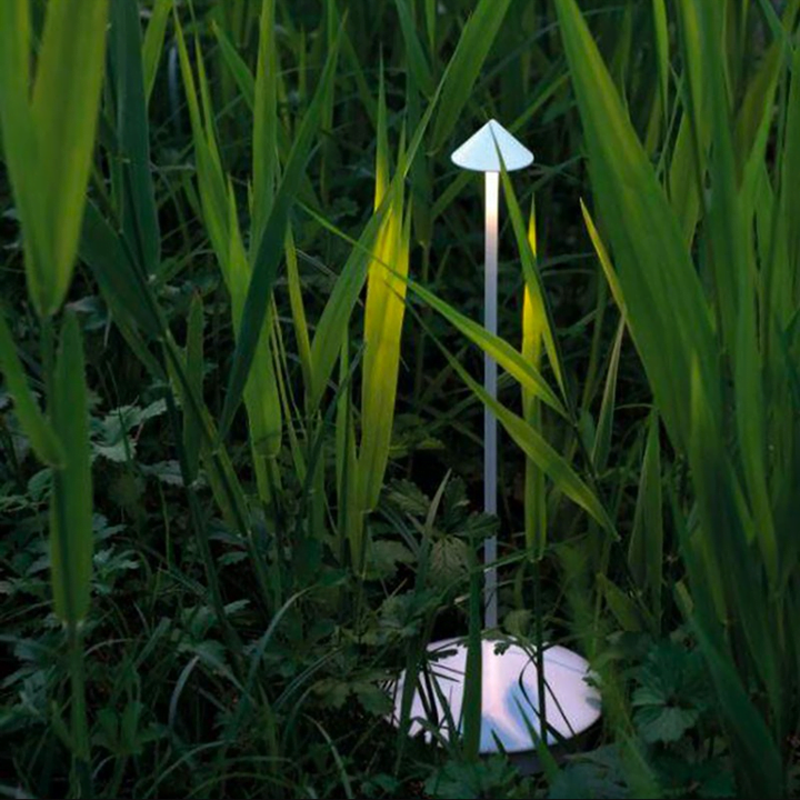 Minimalist LED Table Lamp – Dimmable Cordless Rechargeable Touch Lamp with 13H Battery, Warm 2700K Light, Indoor & Outdoor Aluminum Design