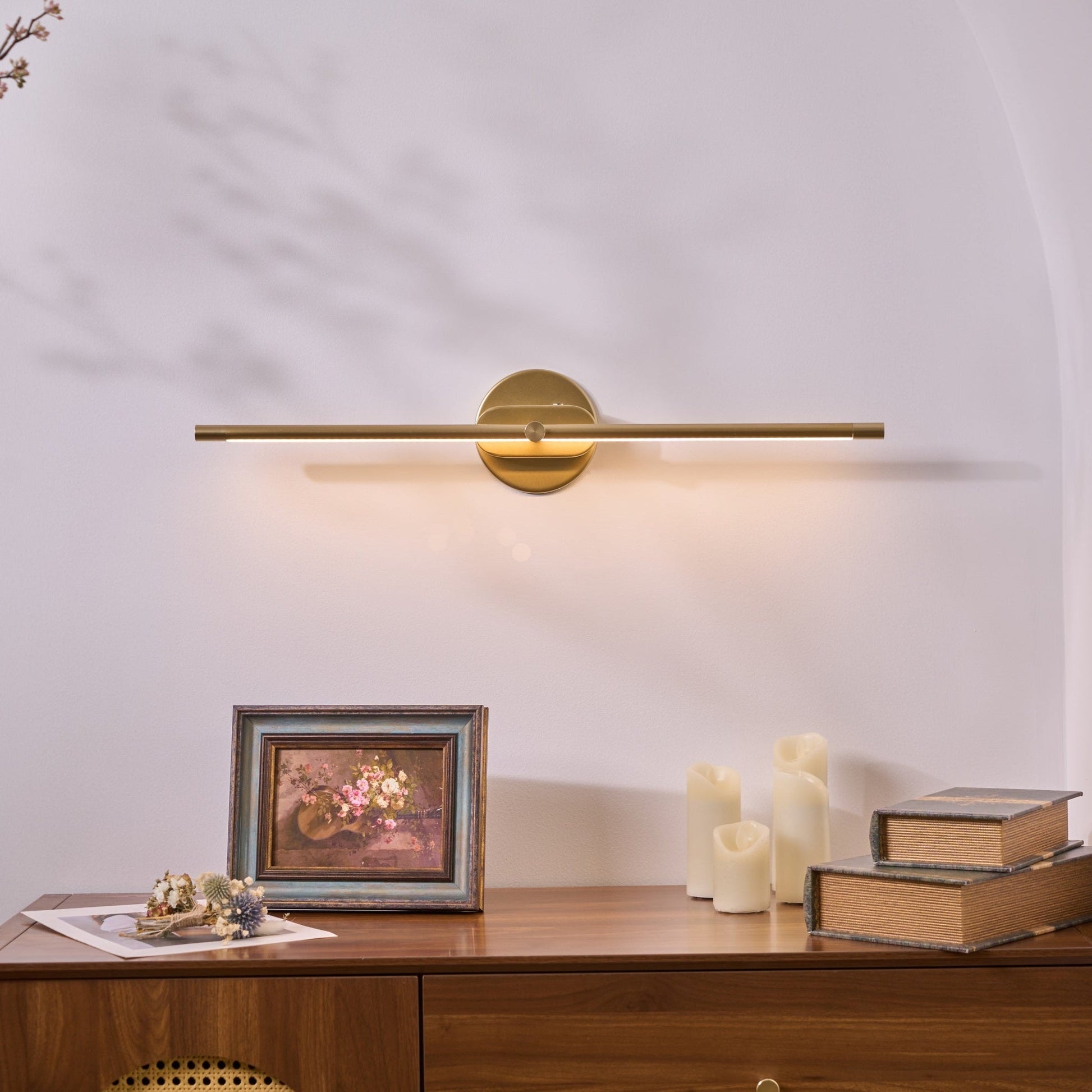 Minimalist Linear Rechargeable Wall Lamp | Touch Sensor, USB Charging & Ideal for Bathrooms and Vanity Mirrors