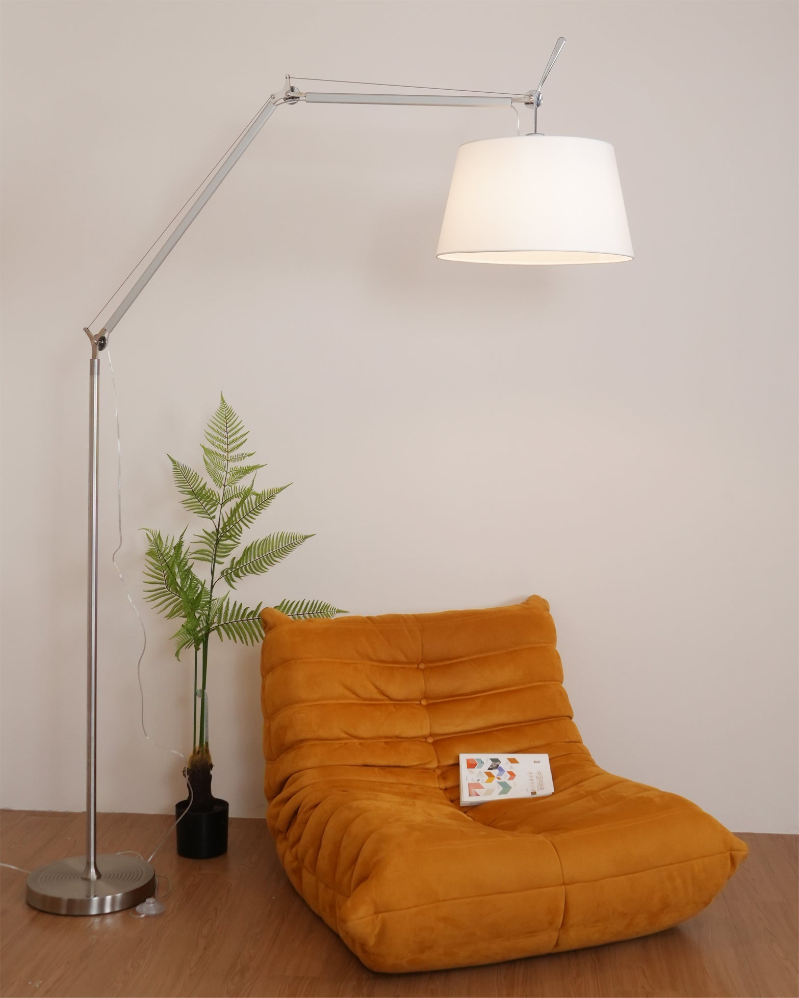 LED Modern Classic Floor Lamp with Adjustable Height for Living Room & Bedroom Lighting