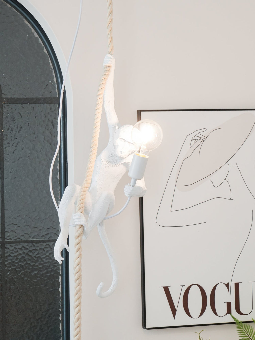 Monkey Pendant Lamp | Glossy Resin, Indoor Use & Perfect for Ambient Lighting