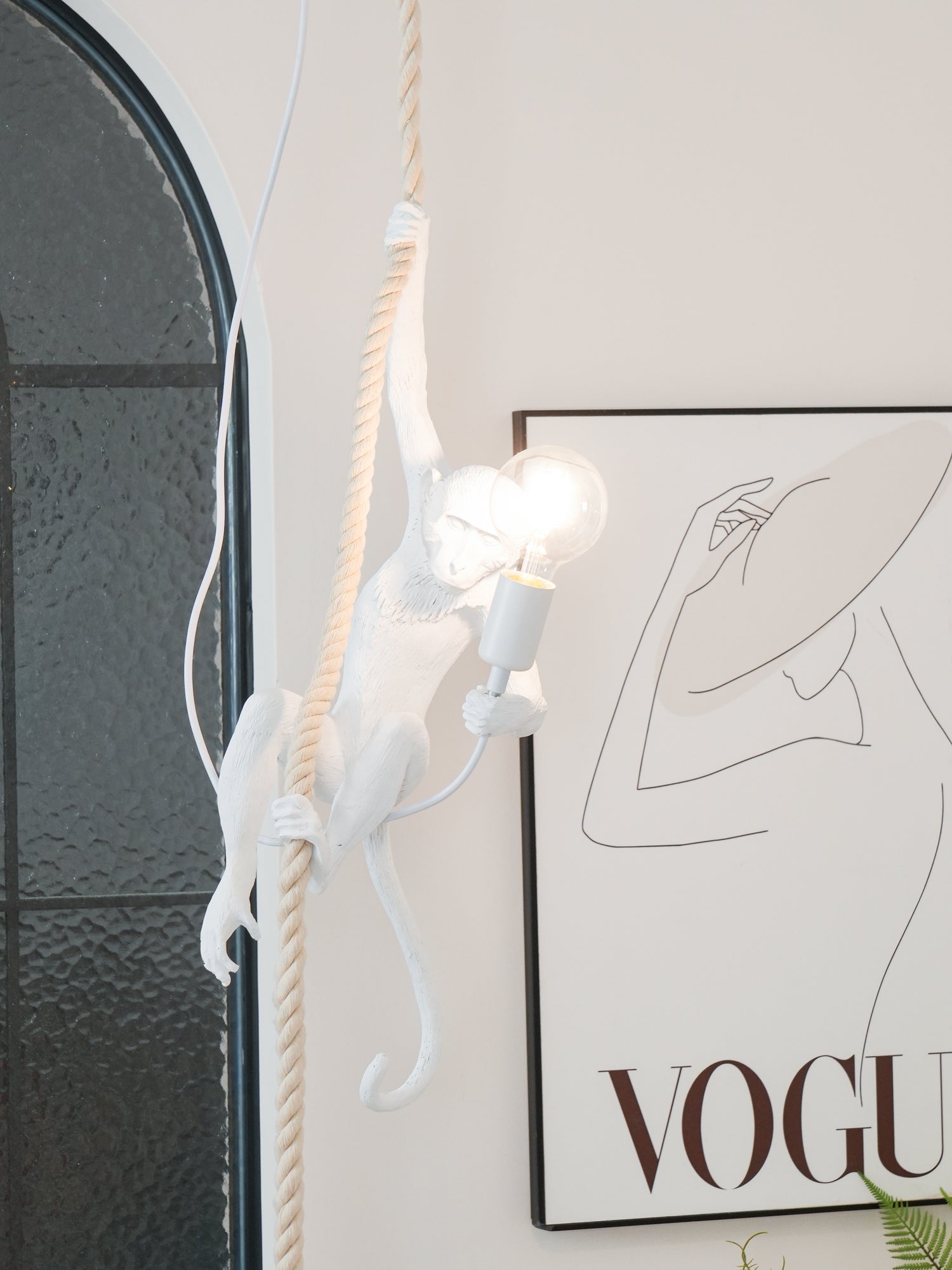Monkey Pendant Lamp | Glossy Resin, Indoor Use & Perfect for Ambient Lighting