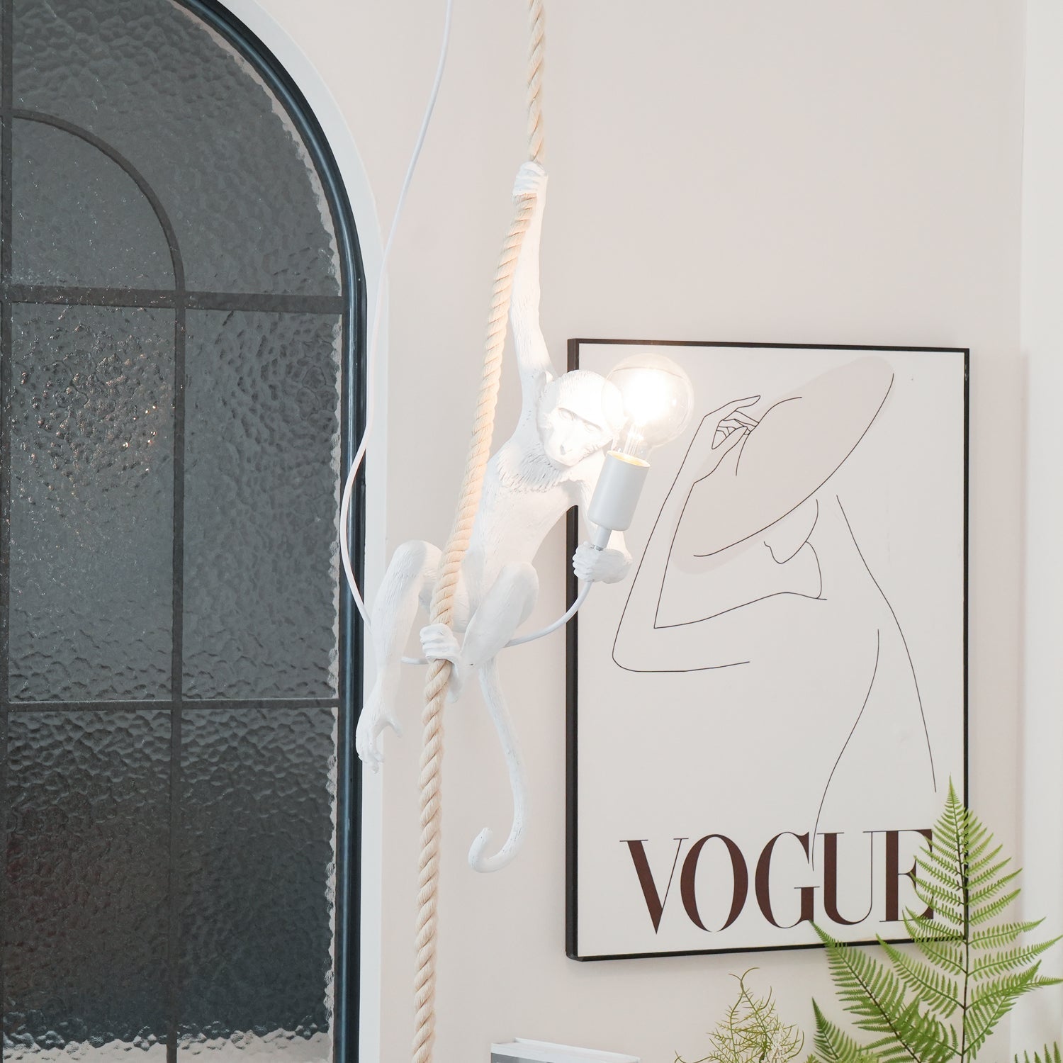 Monkey Pendant Lamp | Glossy Resin, Indoor Use & Perfect for Ambient Lighting