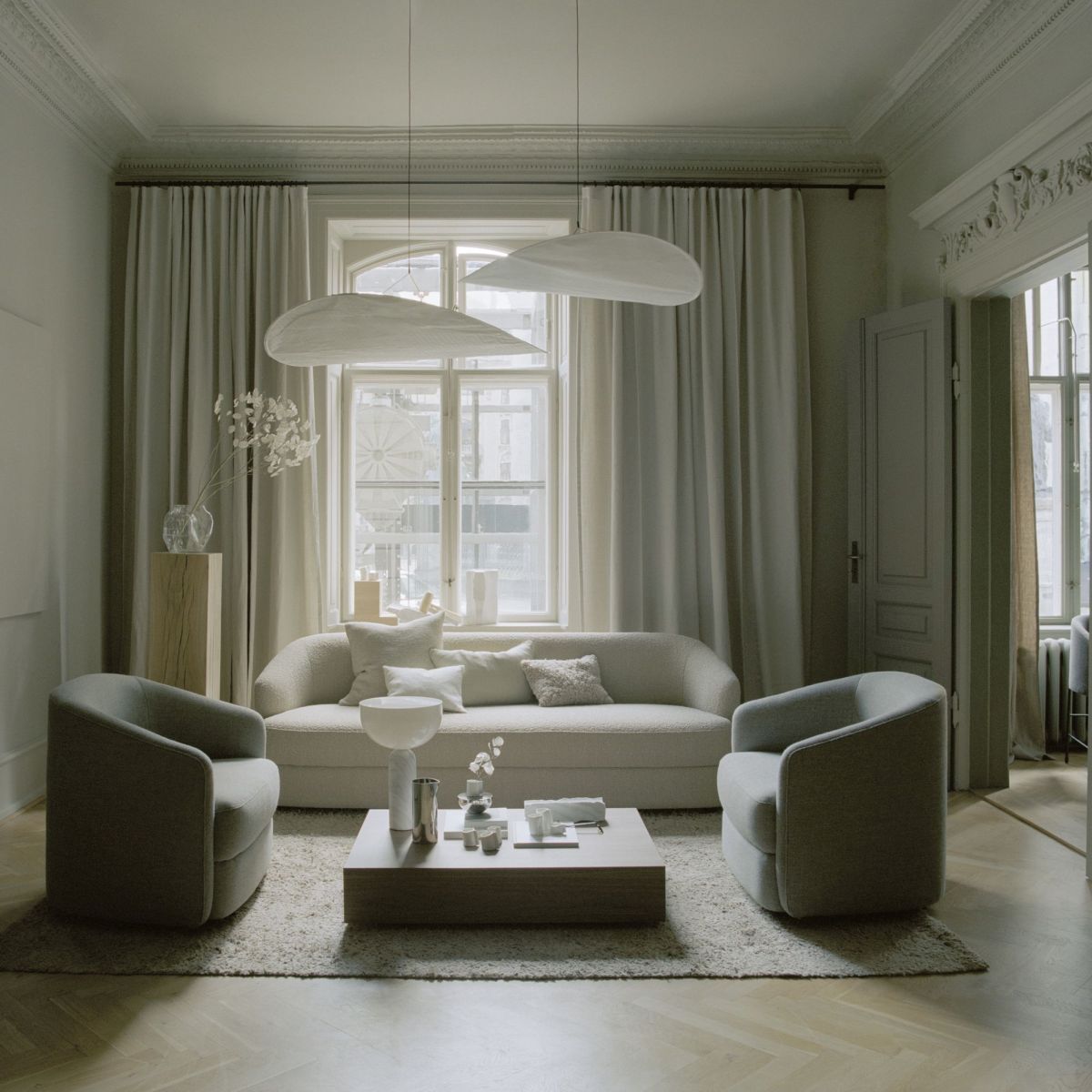 Tense Pendant Lamp - Adjustable Modern Lighting Fixture for Home & Office Decor