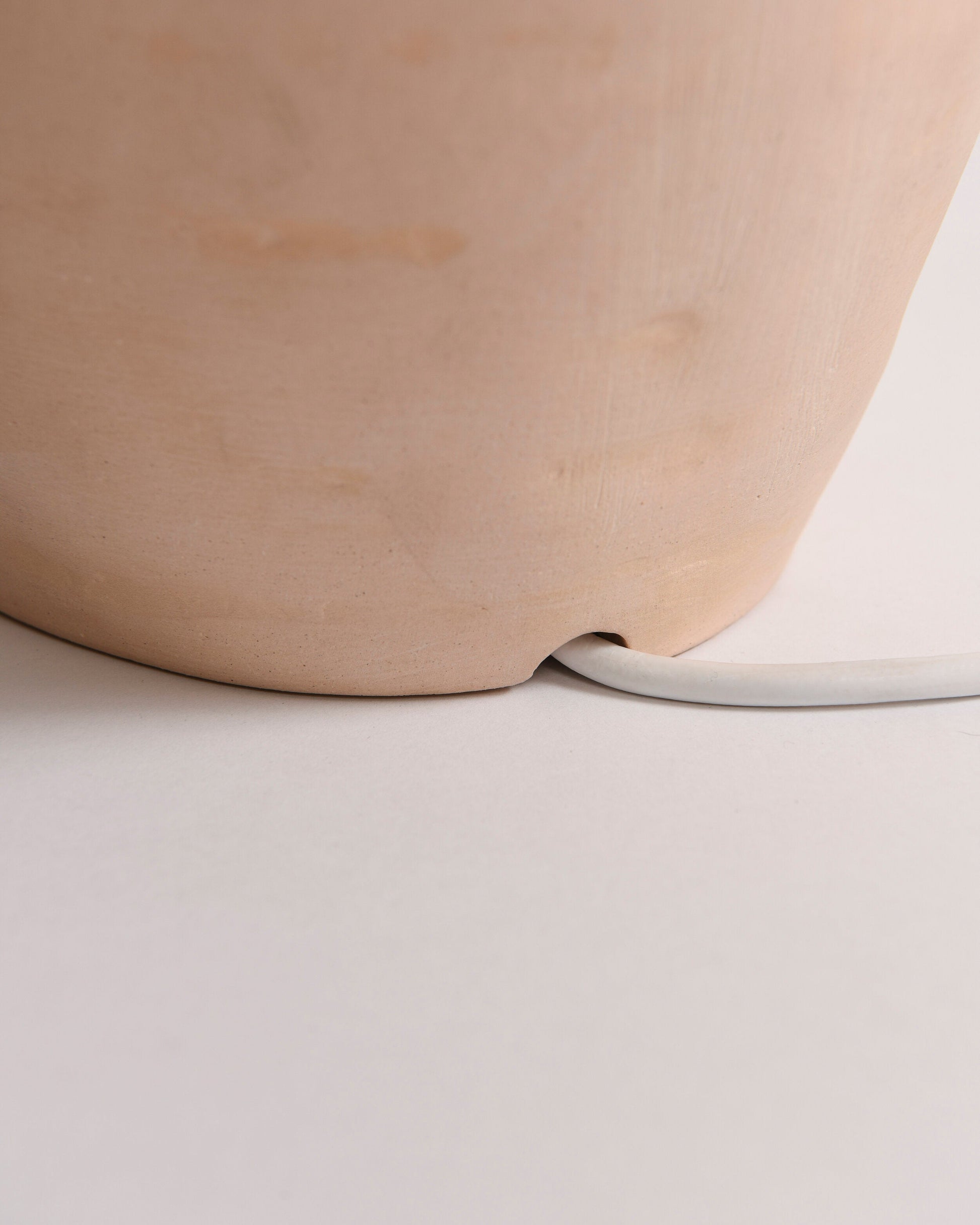 Industrial Rough Table Lamp with Adjustable Height for Living Room & Bedroom Lighting