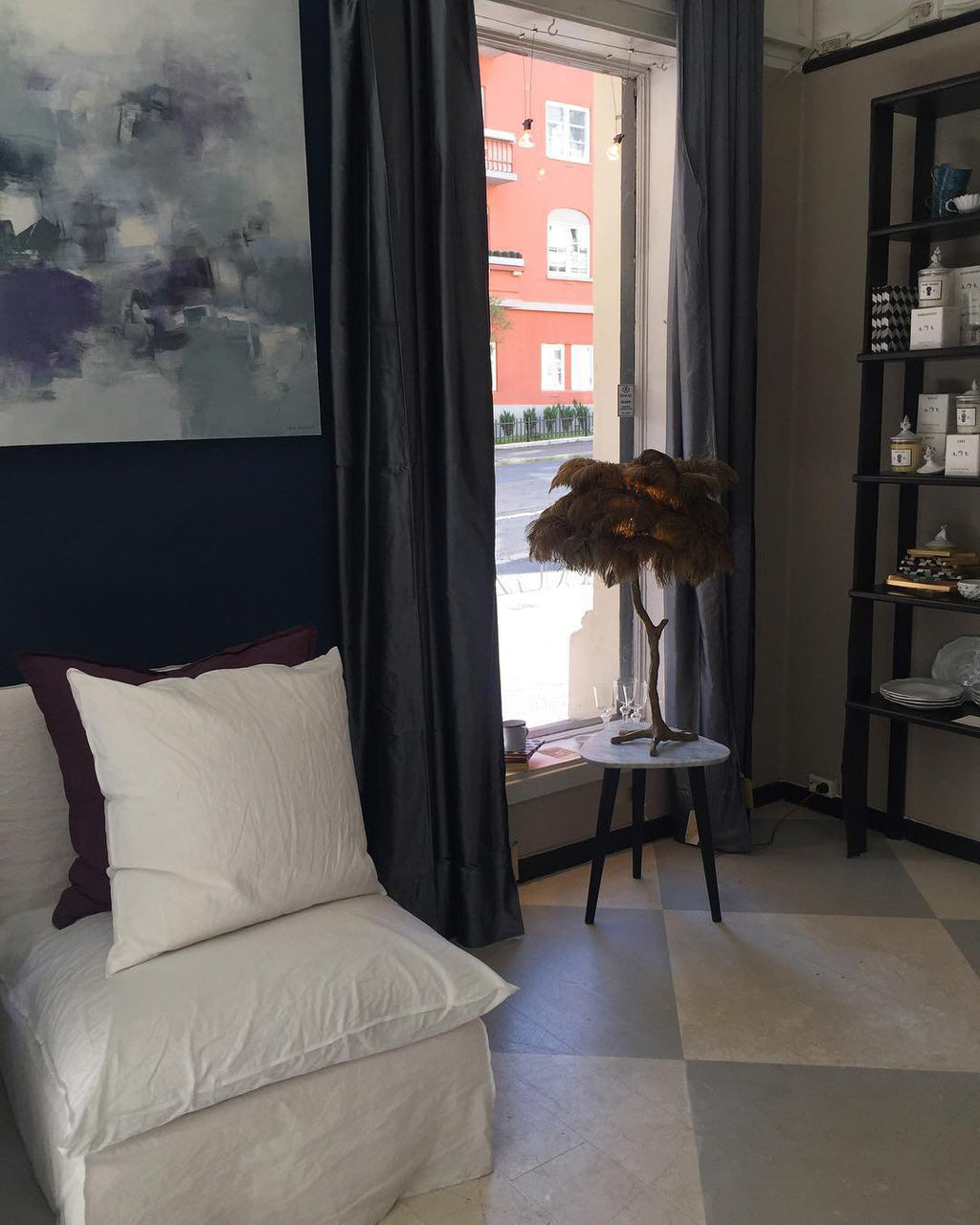 Ostrich Feather Table Lamp with Adjustable Brightness for Living Room & Bedroom Decor