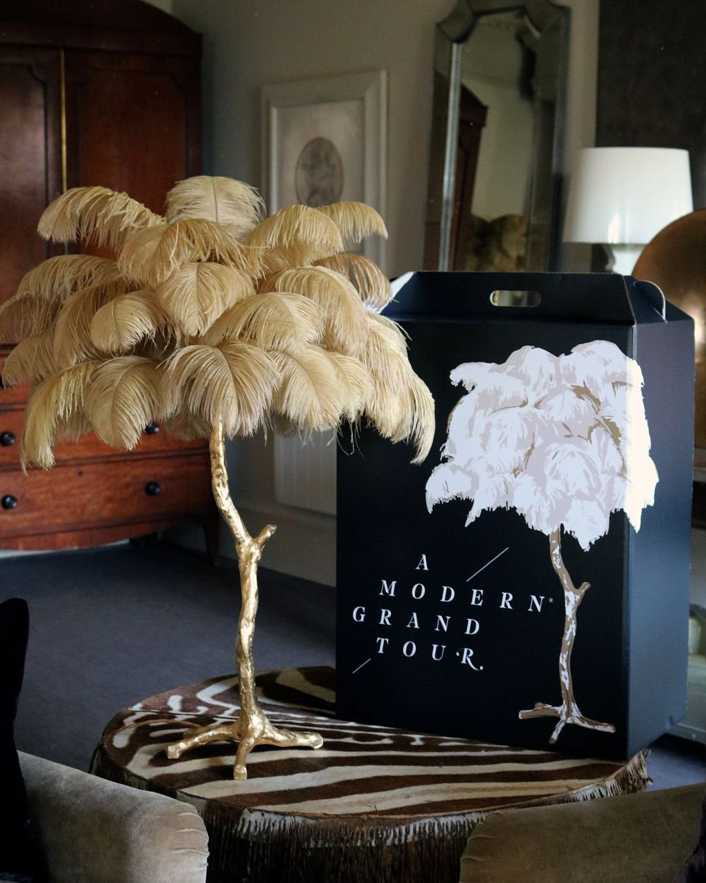 Ostrich Feather Table Lamp with Adjustable Brightness for Living Room & Bedroom Decor